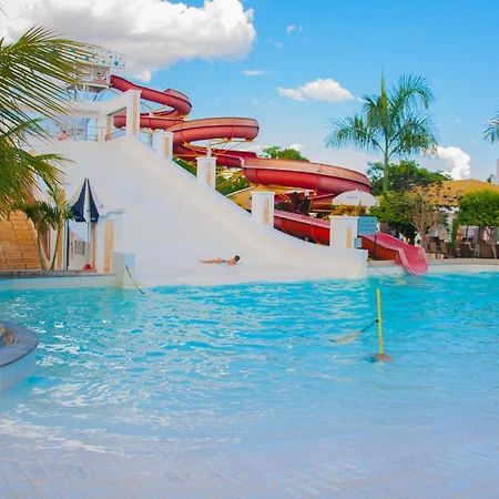 Hotel Lacqua Diroma -CN HOSPEDAGEM Caldas Novas Esterno foto